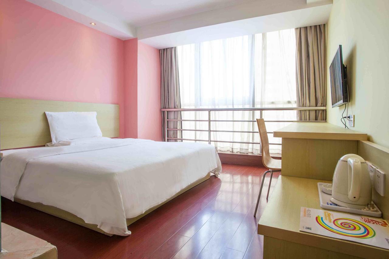 7Days Inn Wuhan Airport Panlong City Esterno foto