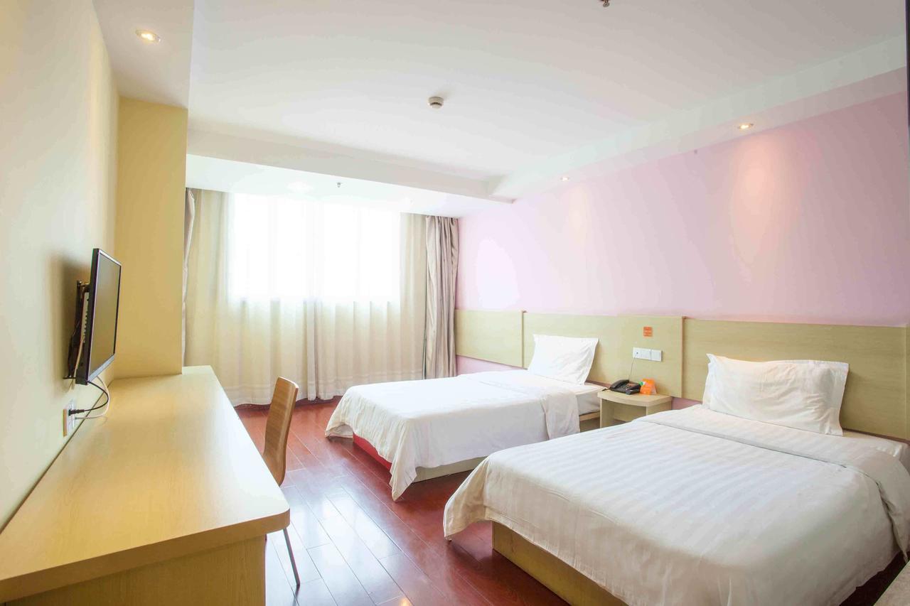 7Days Inn Wuhan Airport Panlong City Esterno foto
