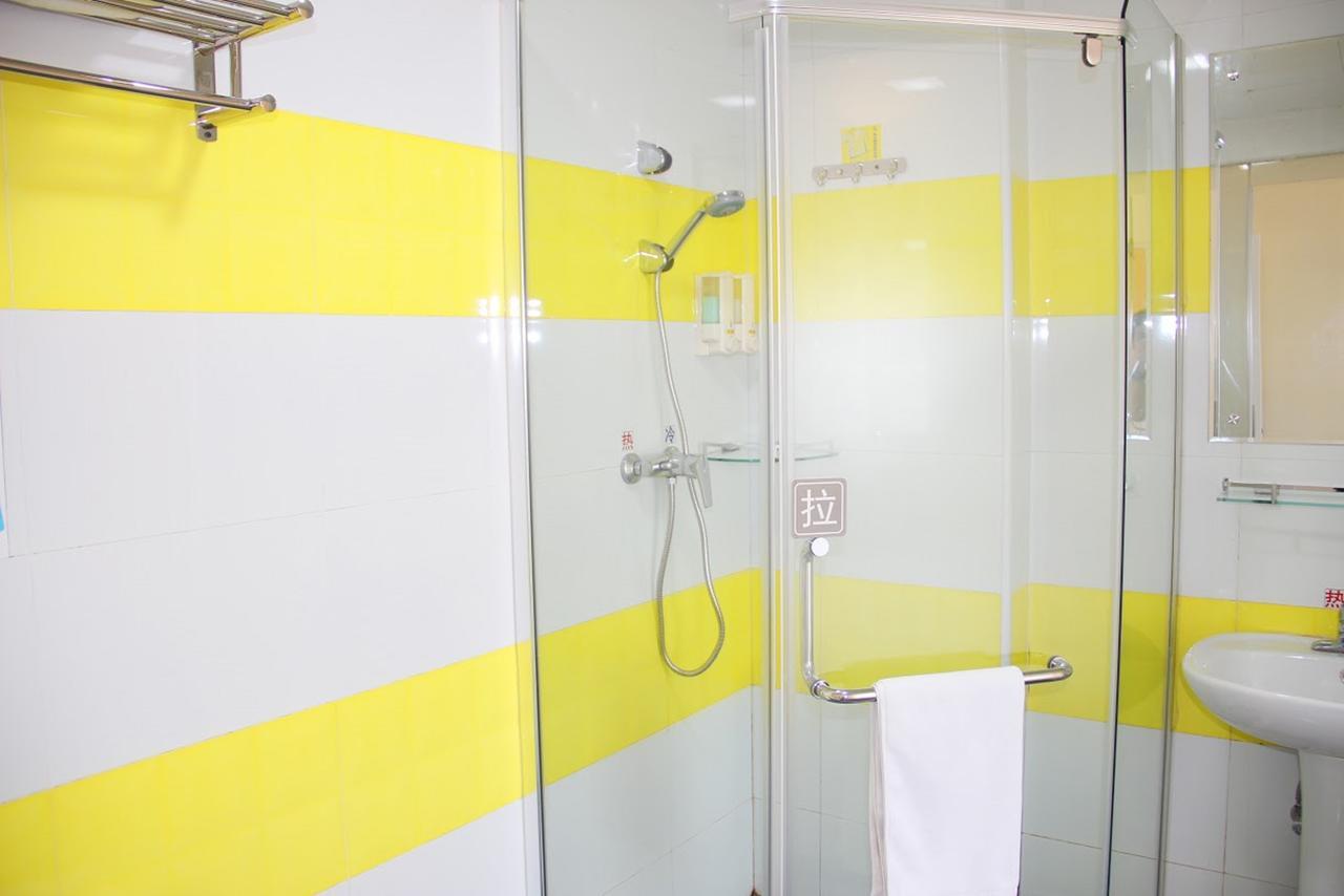 7Days Inn Wuhan Airport Panlong City Esterno foto