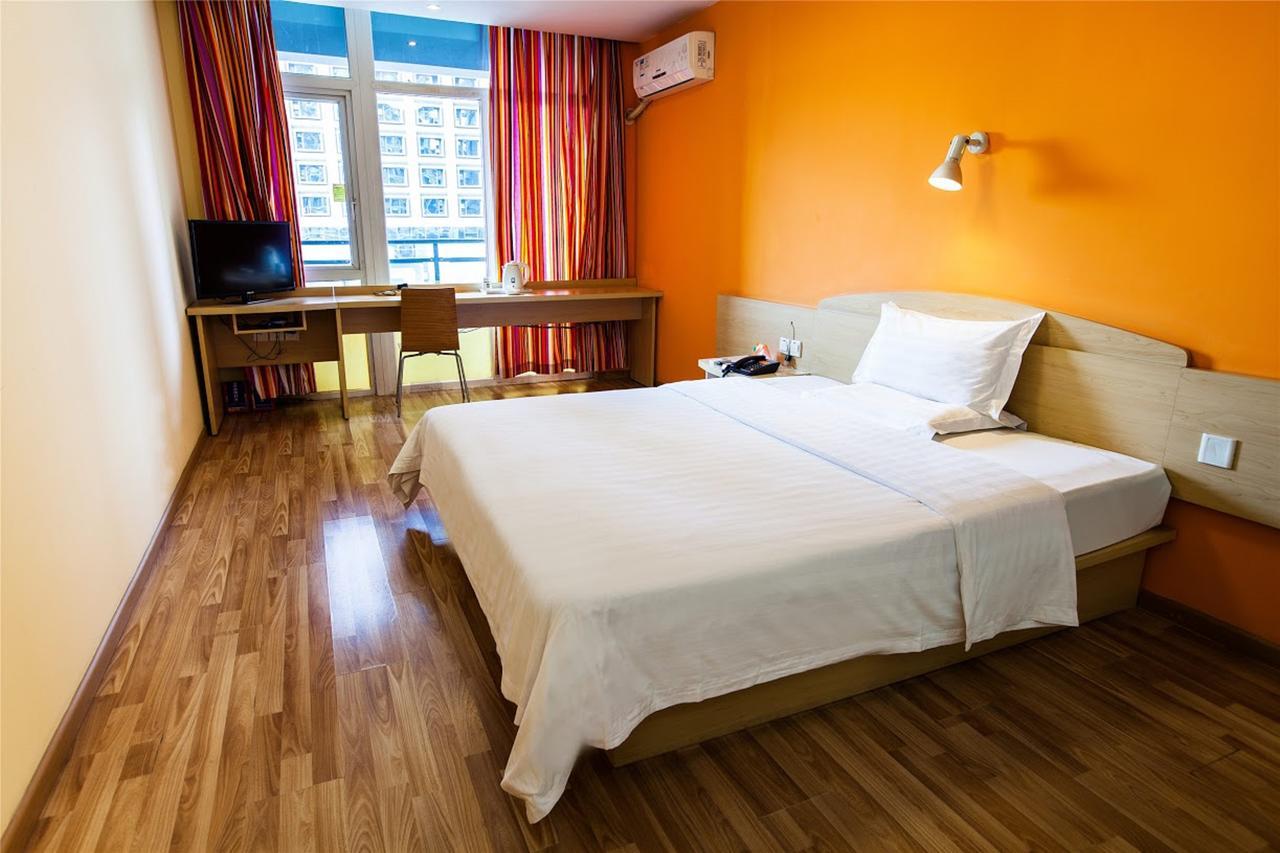 7Days Inn Wuhan Airport Panlong City Esterno foto